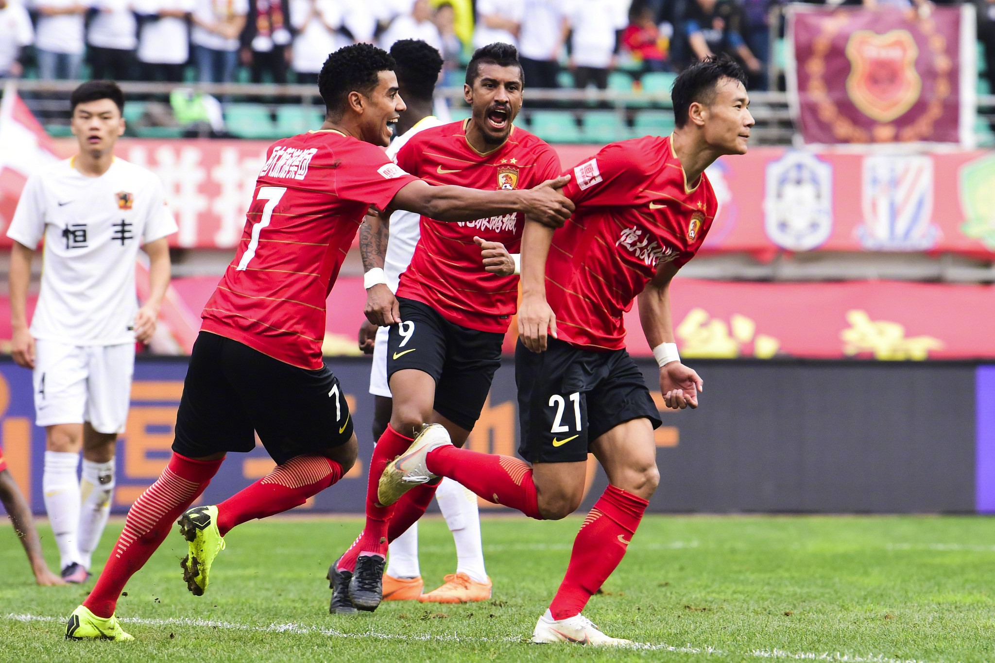 钢铁大王李兆会